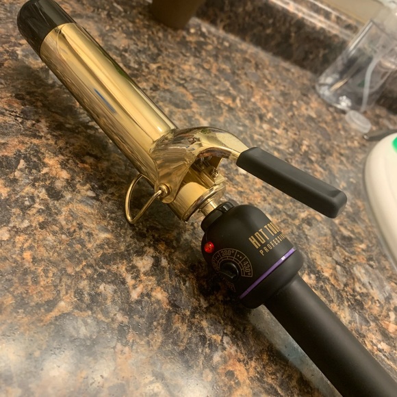 Hot Tools professional-1-1/4” curling iron. USED ONCE - Picture 2 of 7